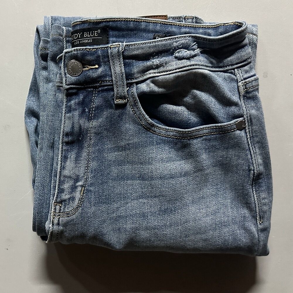 Judy Blue Straight Fit Light Distressed Jeans Size 9/29 (28x29) CD6194